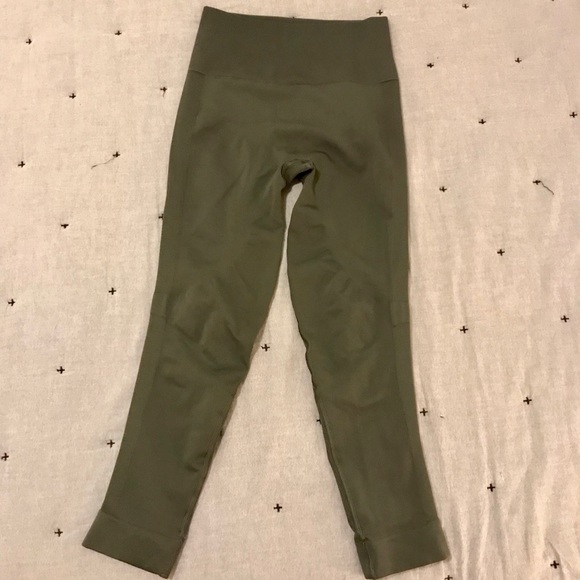 lululemon athletica Pants - Lululemon High Waisted Seamless Leggings